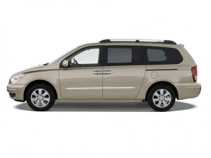  Hyundai Entourage 2006 года  (фото 14 из 46)